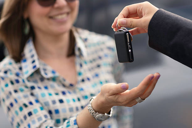 Entrega de llaves de coche en una compraventa entre particulares